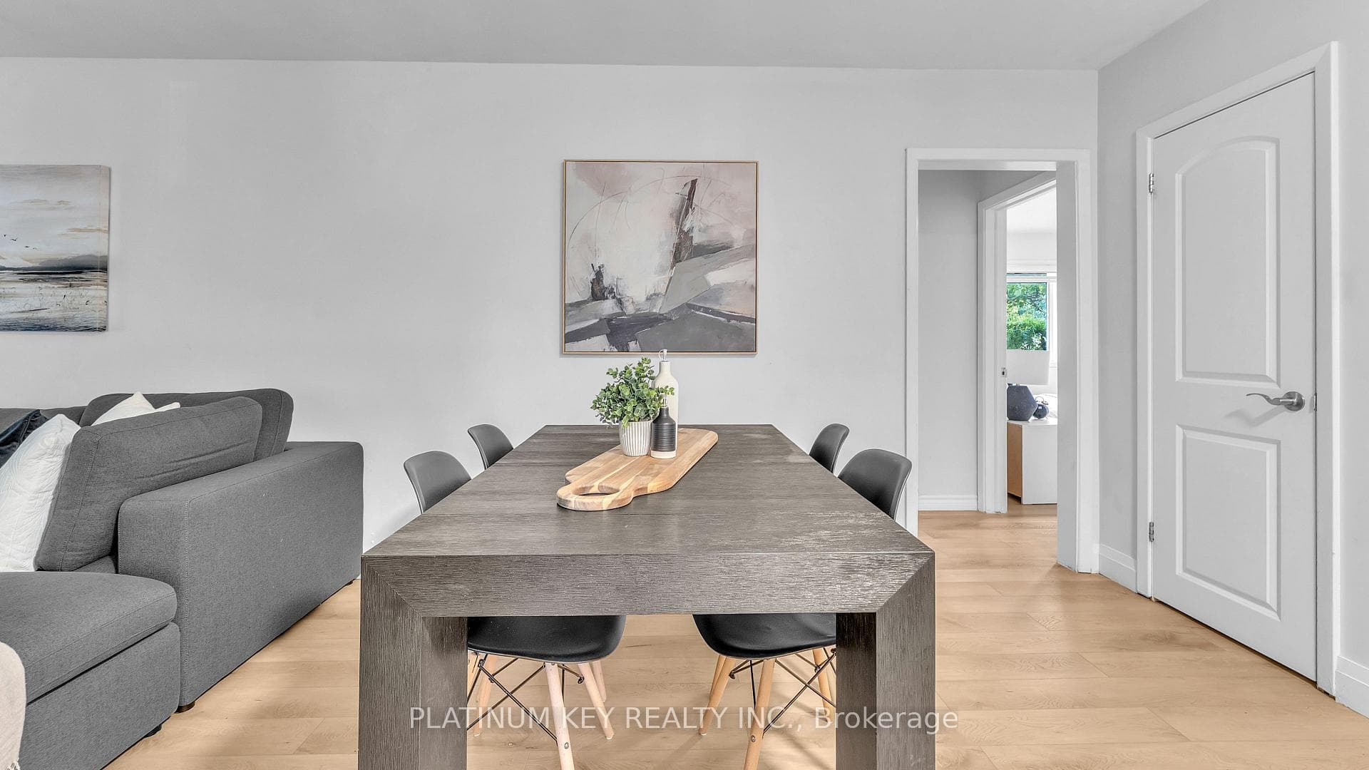 112 Ontario Street photo 8