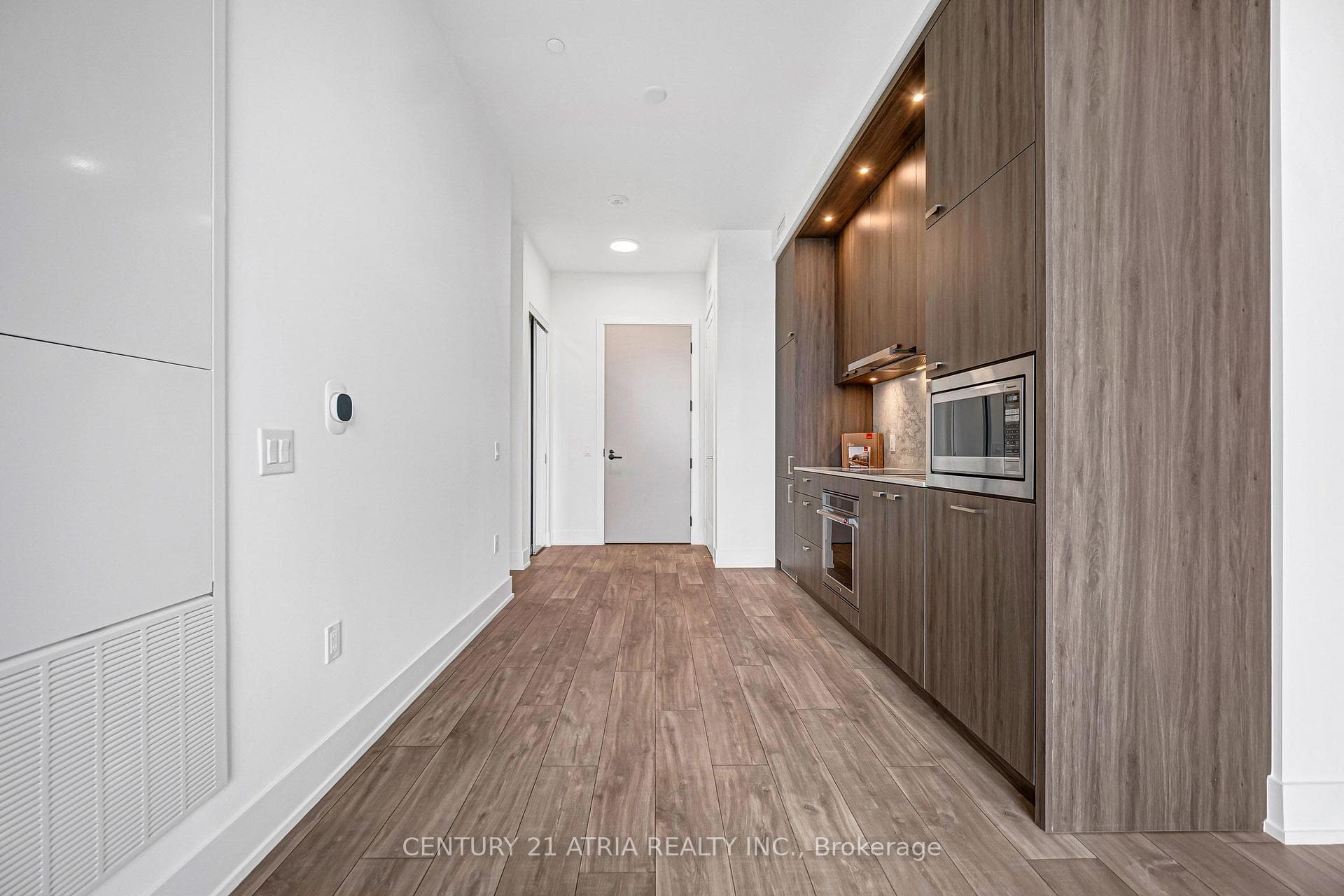 858 Dupont Street Unit PH19 photo 16