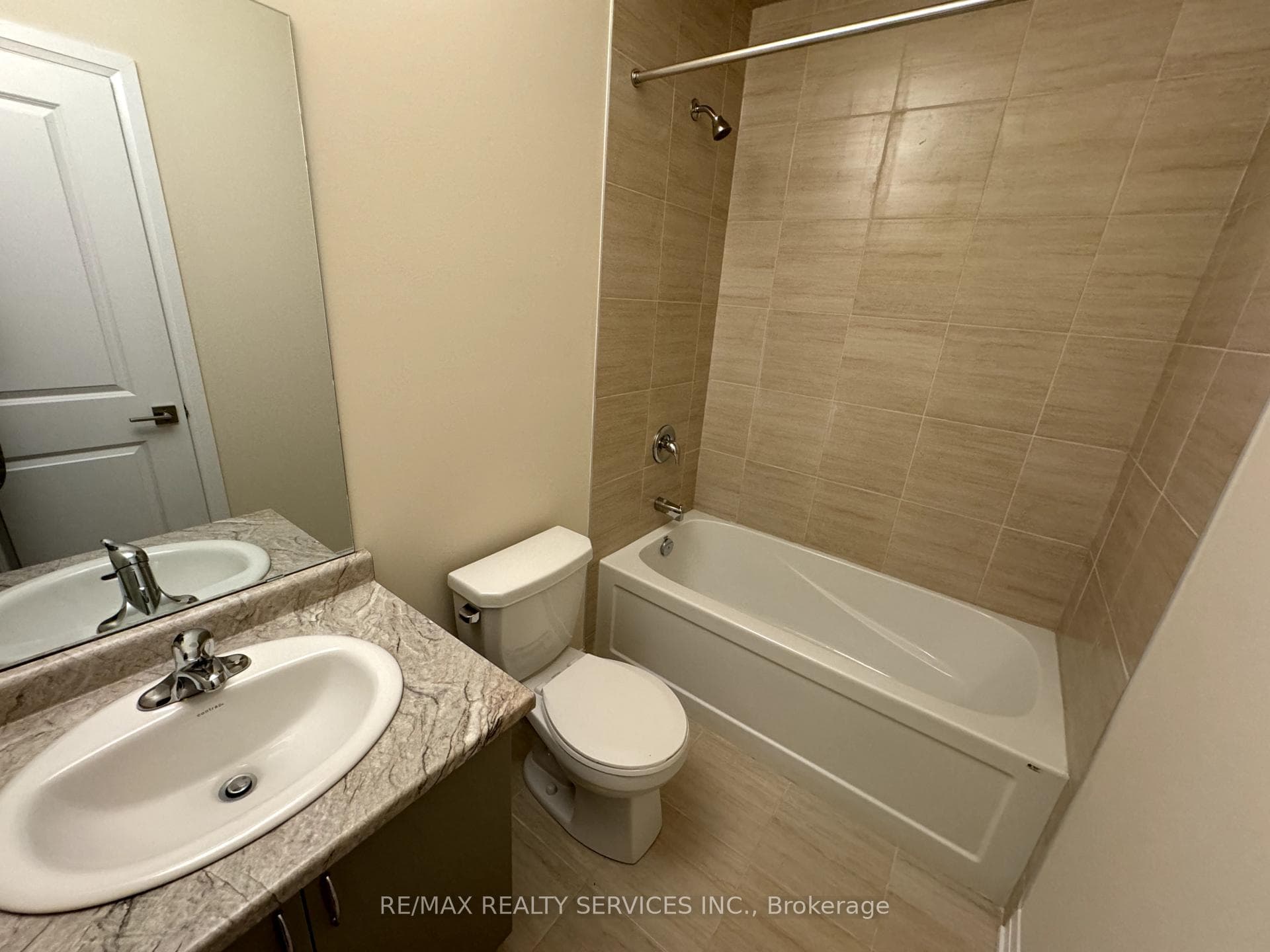 15 Fieldridge Crescent Unit 6 photo 27