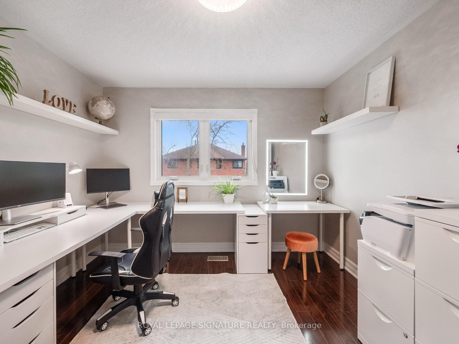 550 Barry Drive photo 20