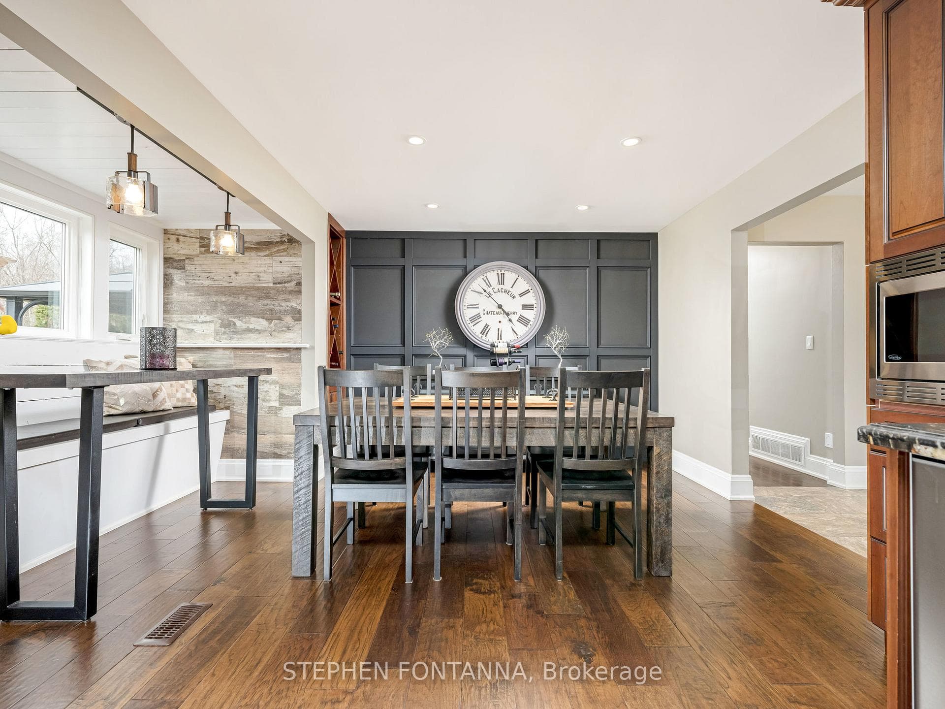 17 Glen Crescent Drive photo 13