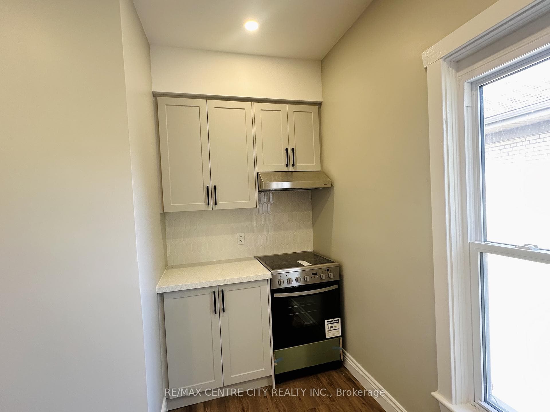 81 Curtis Street Unit Unit 3 photo 13