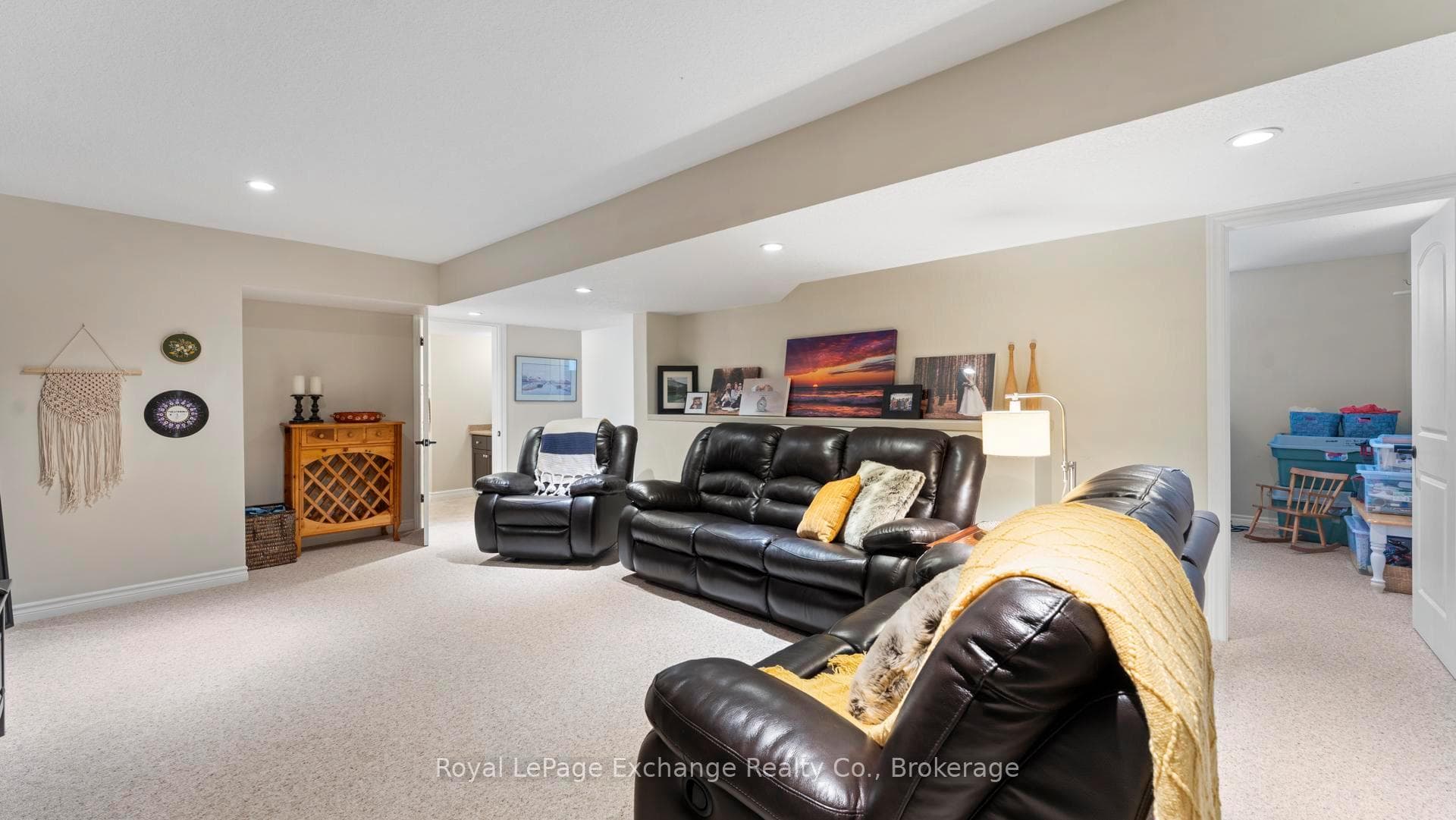 311 Wieck Boulevard photo 35