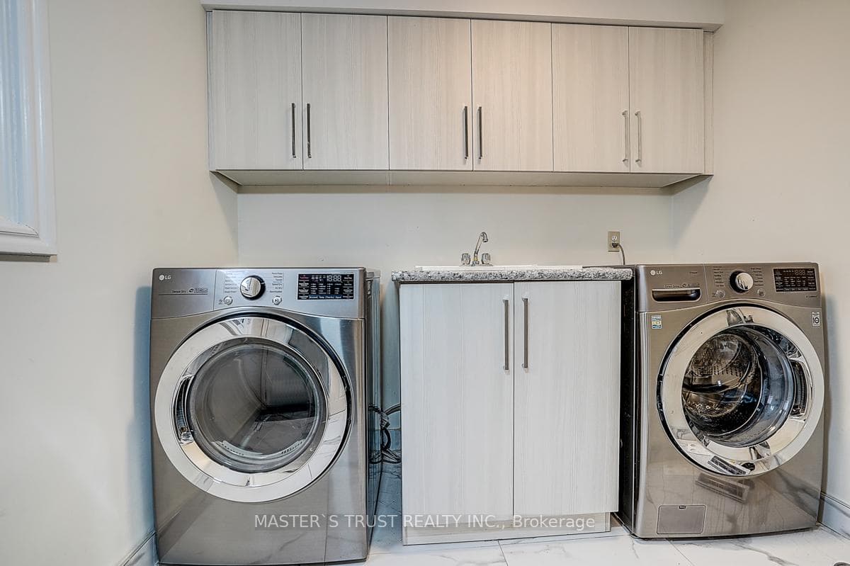 10 Melchior Crescent photo 27