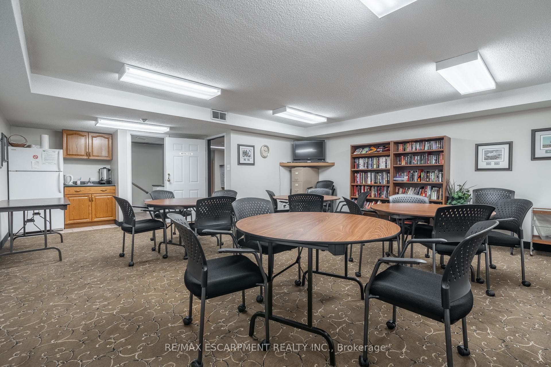 970 Golf Links Road Unit 306 photo 5