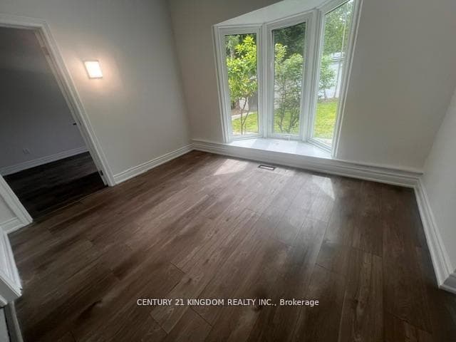 132 Old Harwood Avenue photo 23