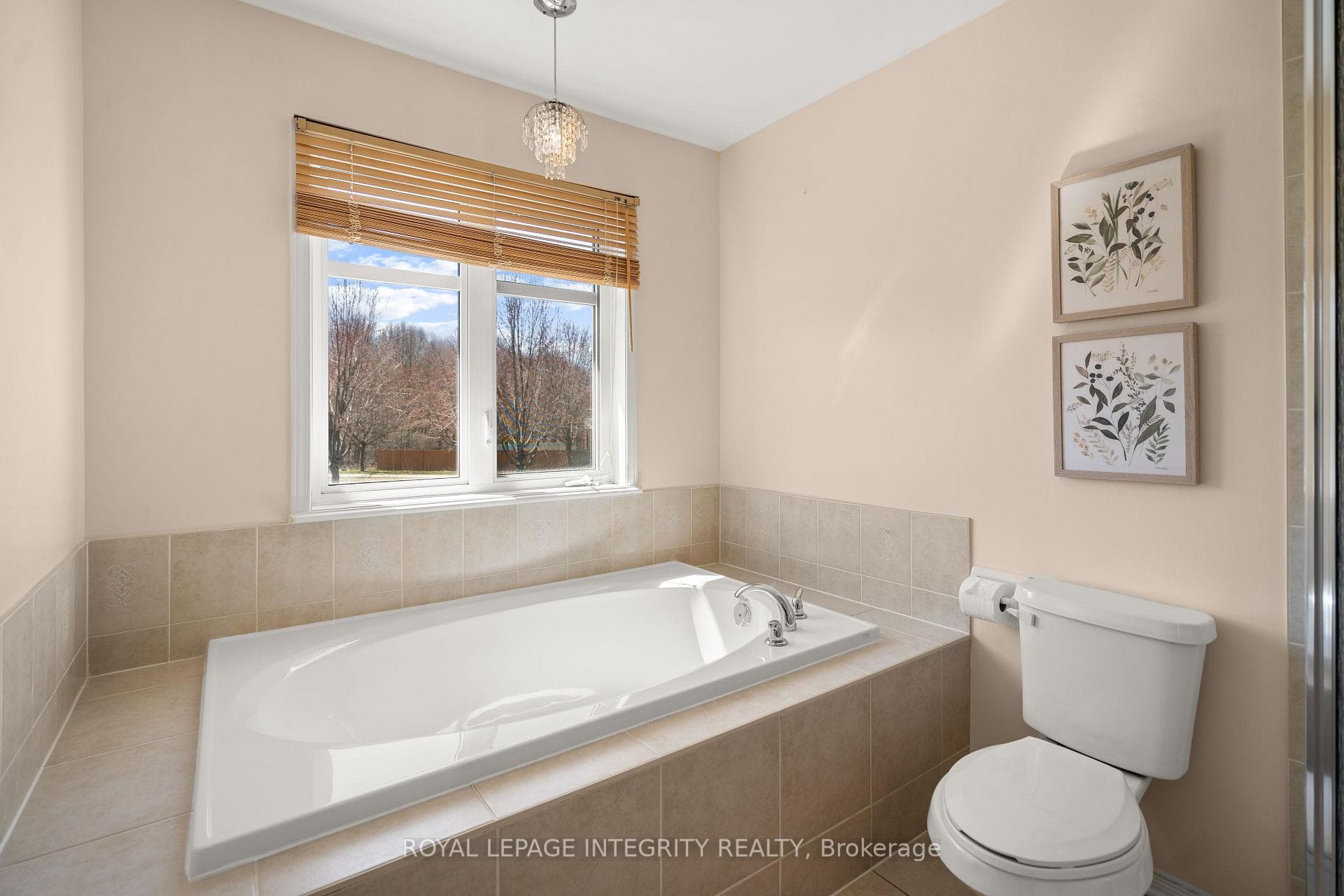 722 Nakina Way photo 21