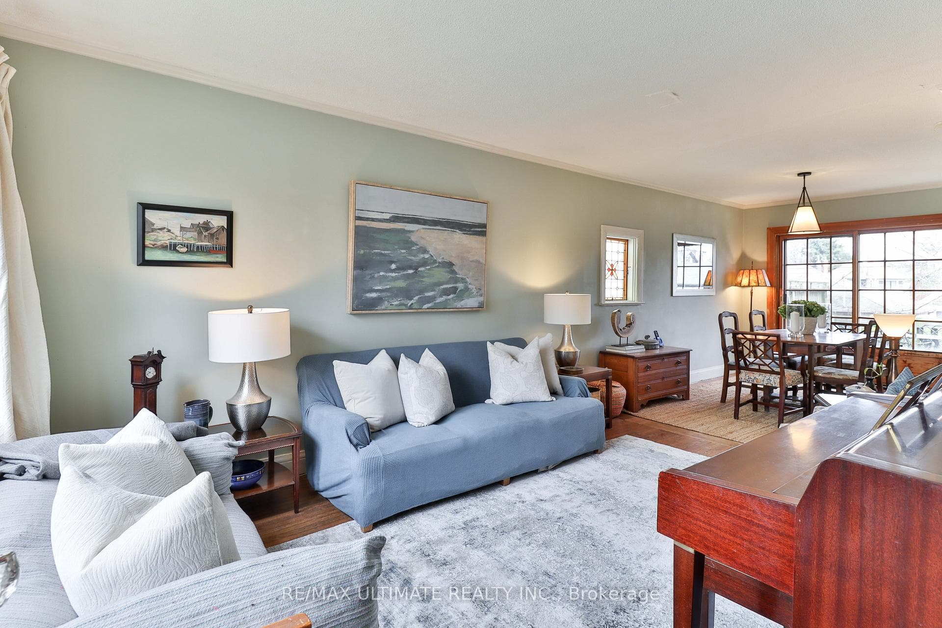 407 Arlington Avenue photo 2