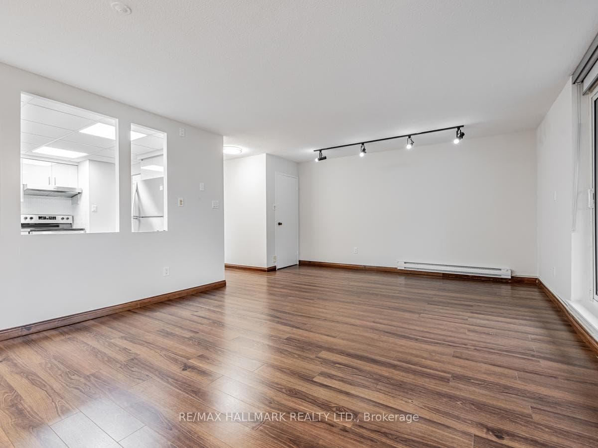 25 Pebble Byway Unit 30 photo 9