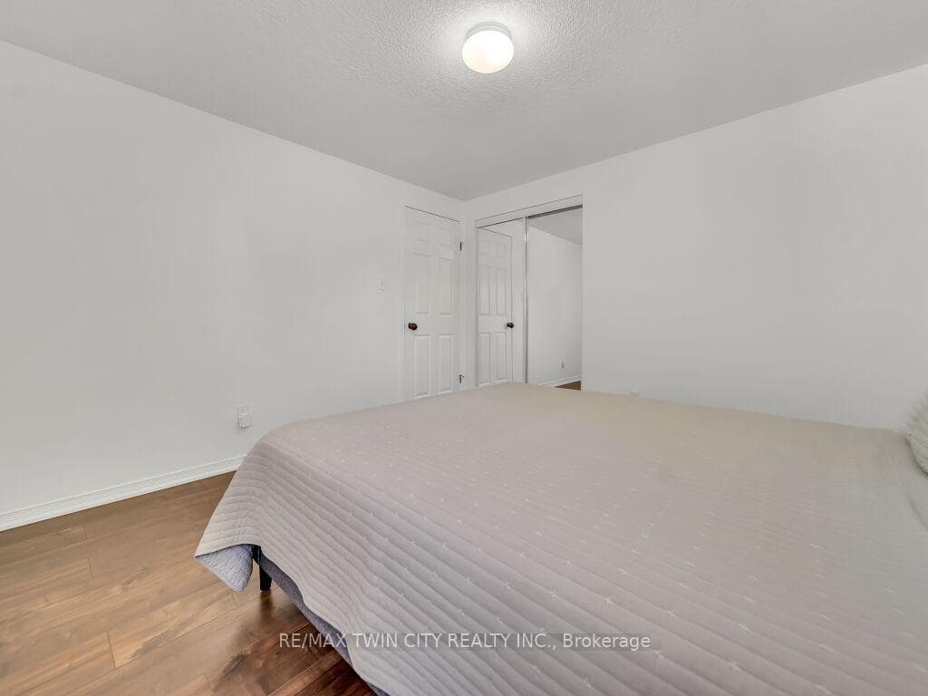 383 Westforest Trail photo 19
