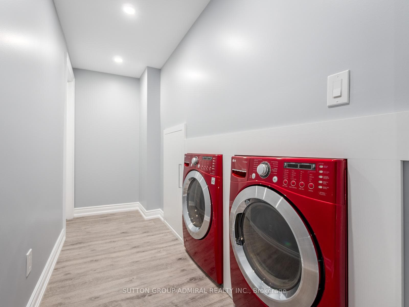 62 Gardiner Drive photo 29