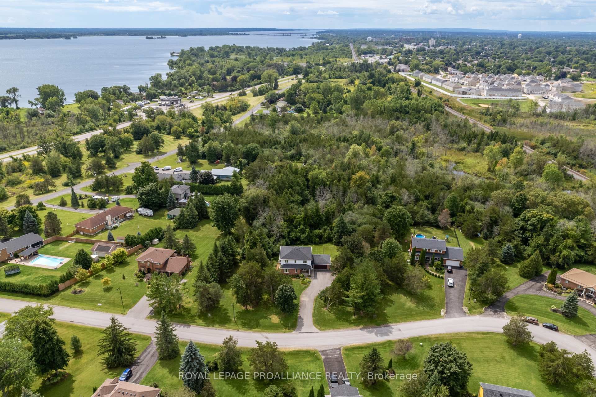 41 O'Neill Drive photo 39