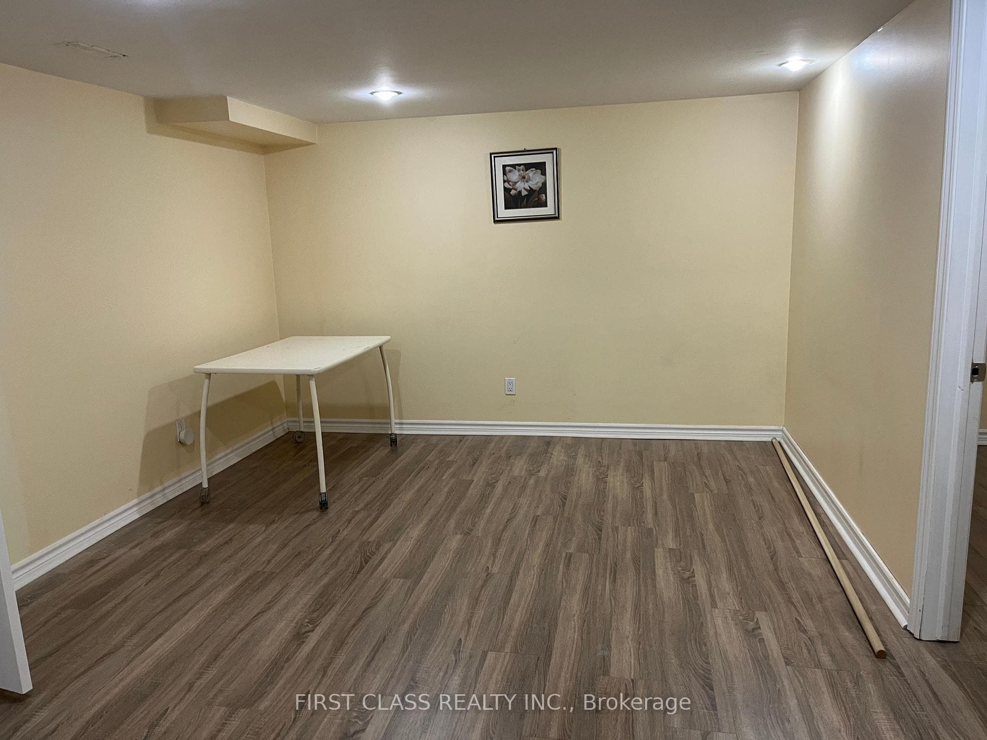 371 Fesserton Road Unit Bsmt photo 8