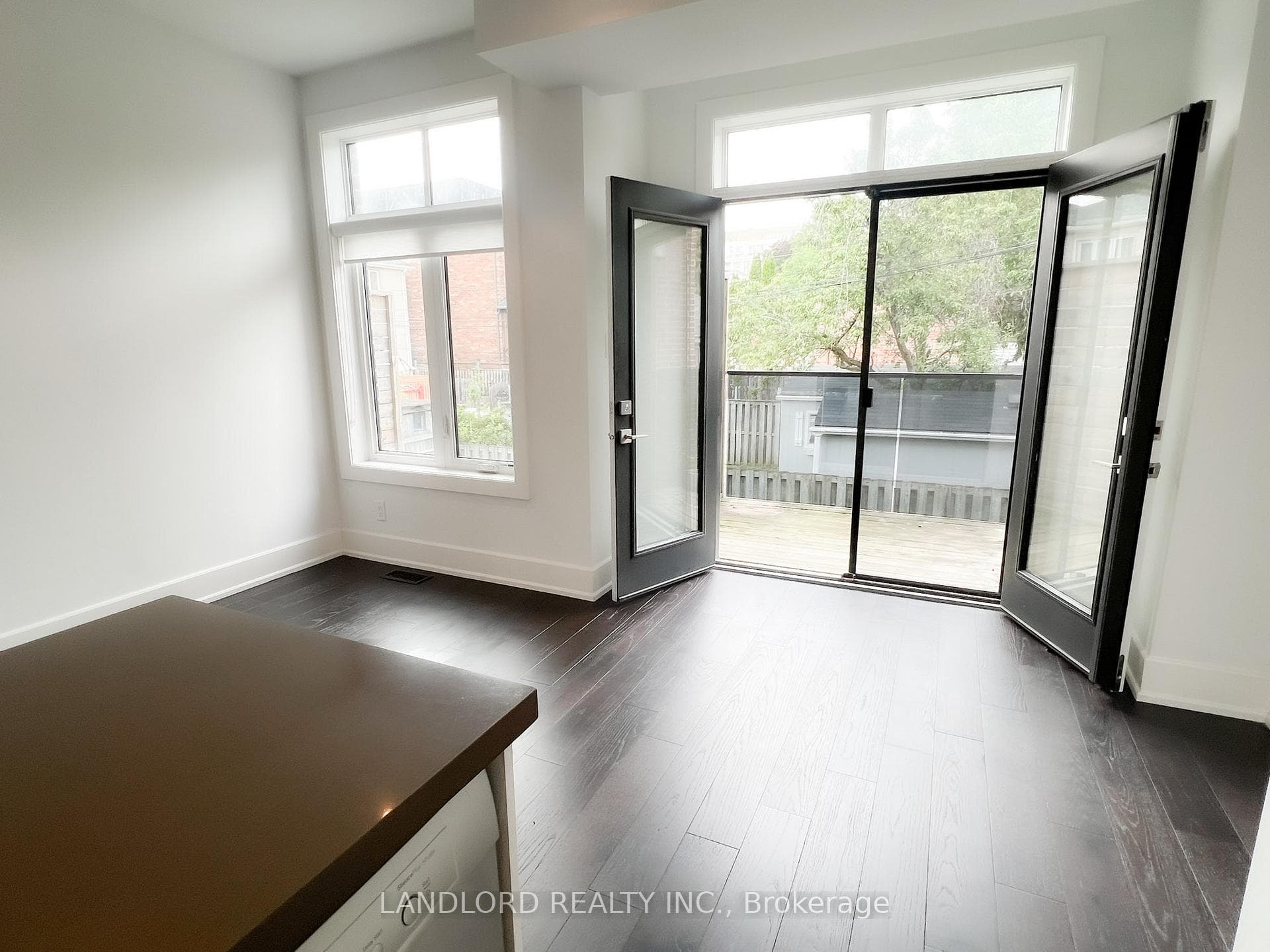 32C Keith Avenue photo 8