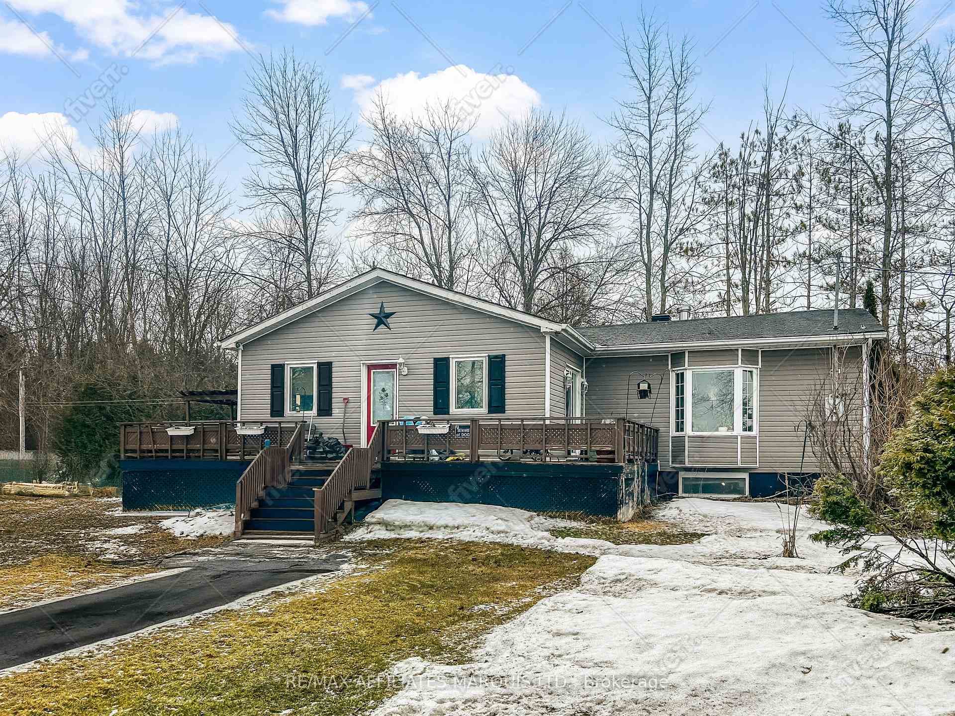 21140 Concession 7 Road photo 1