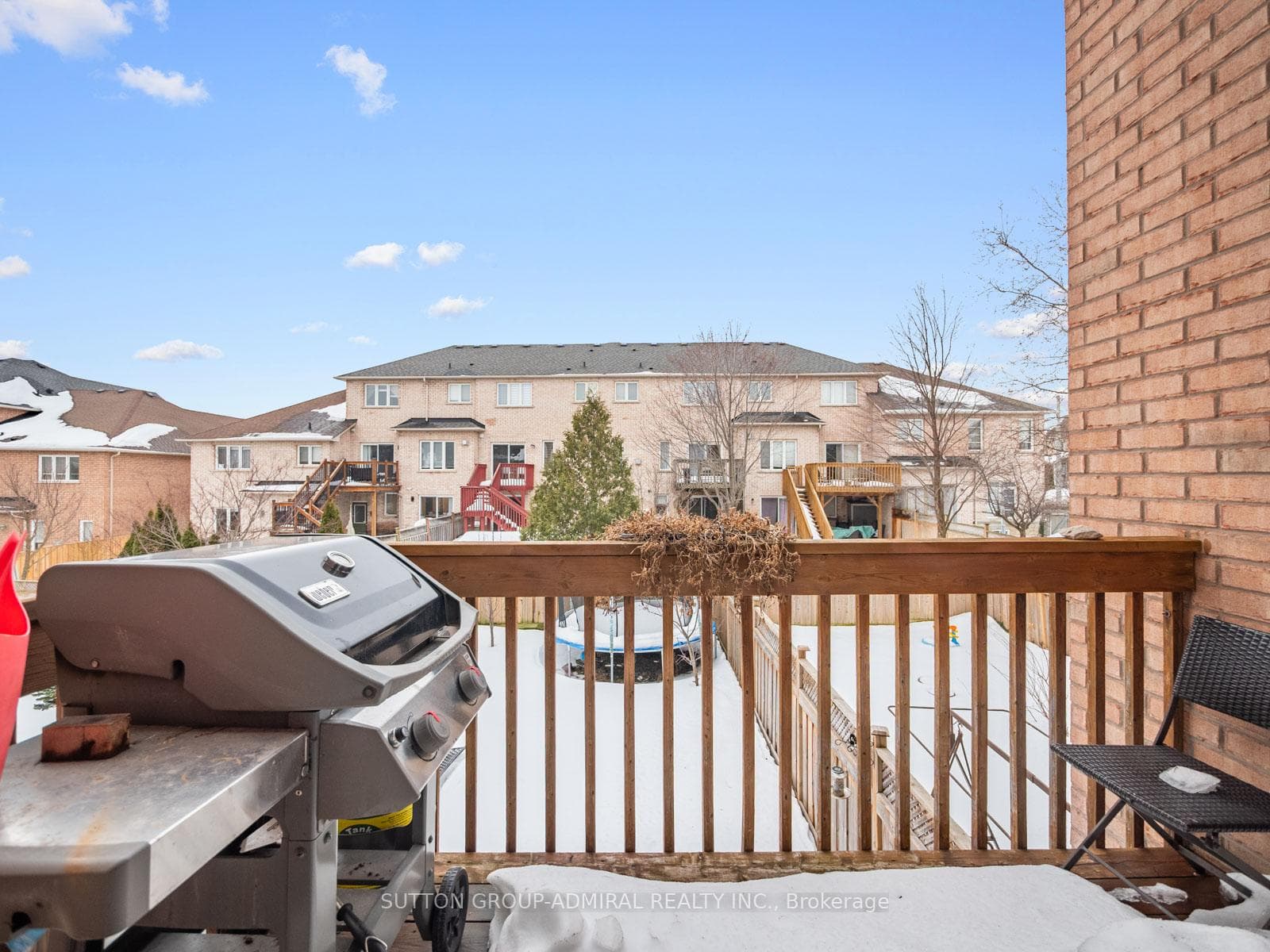 45 Honeywood Road photo 16