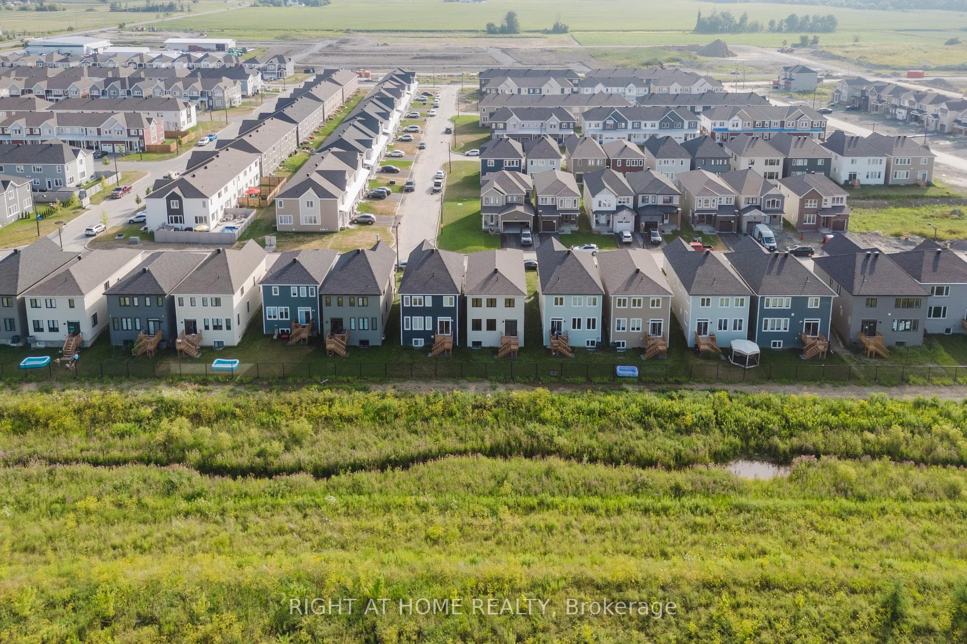 2046 Postilion Street photo 42