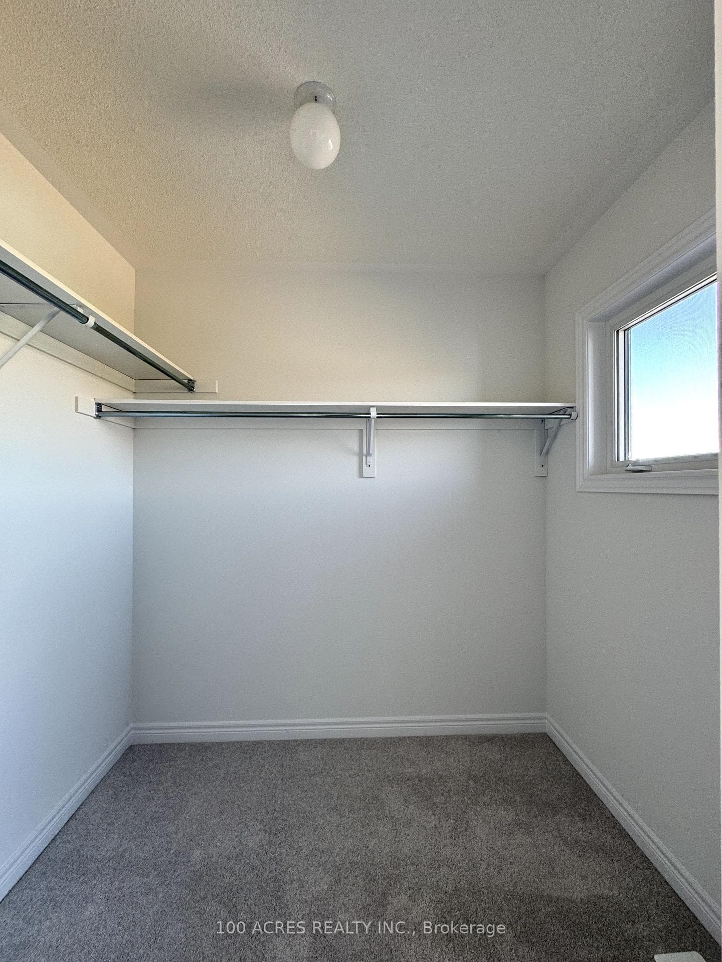 126 Thicketwood Avenue photo 36
