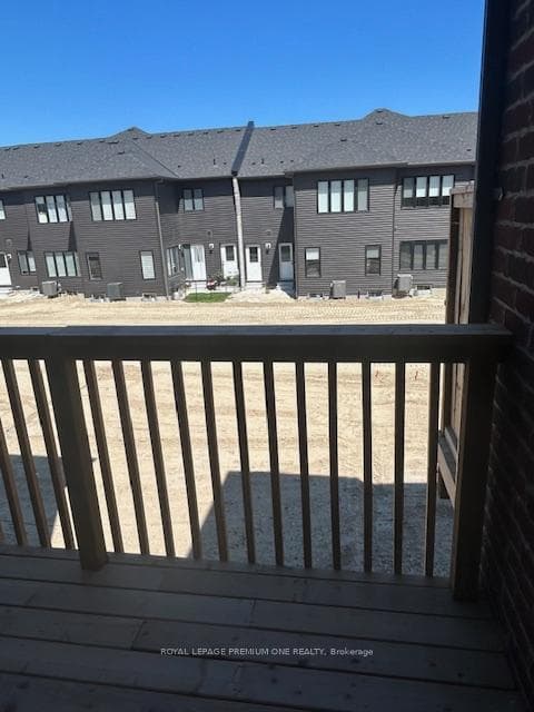15 Federica Crescent photo 21