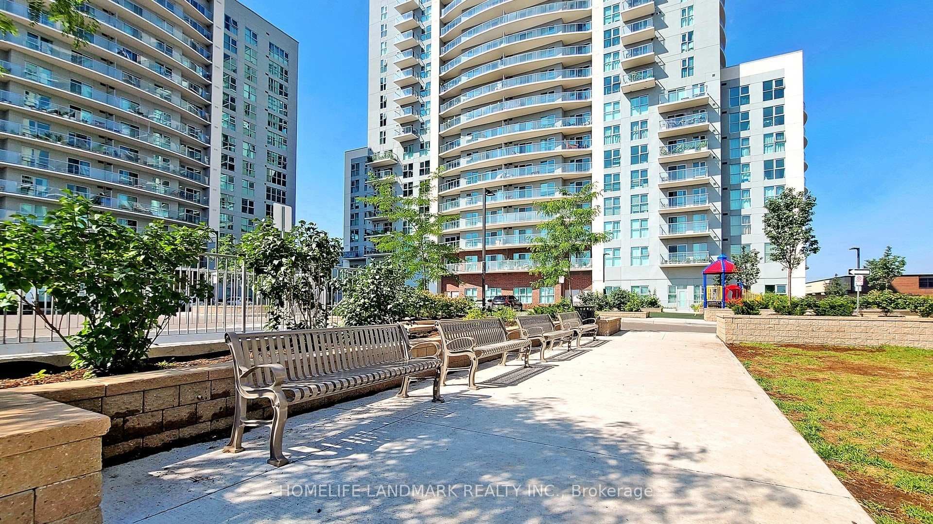 2150 LAWRENCE Avenue Unit 808 photo 38