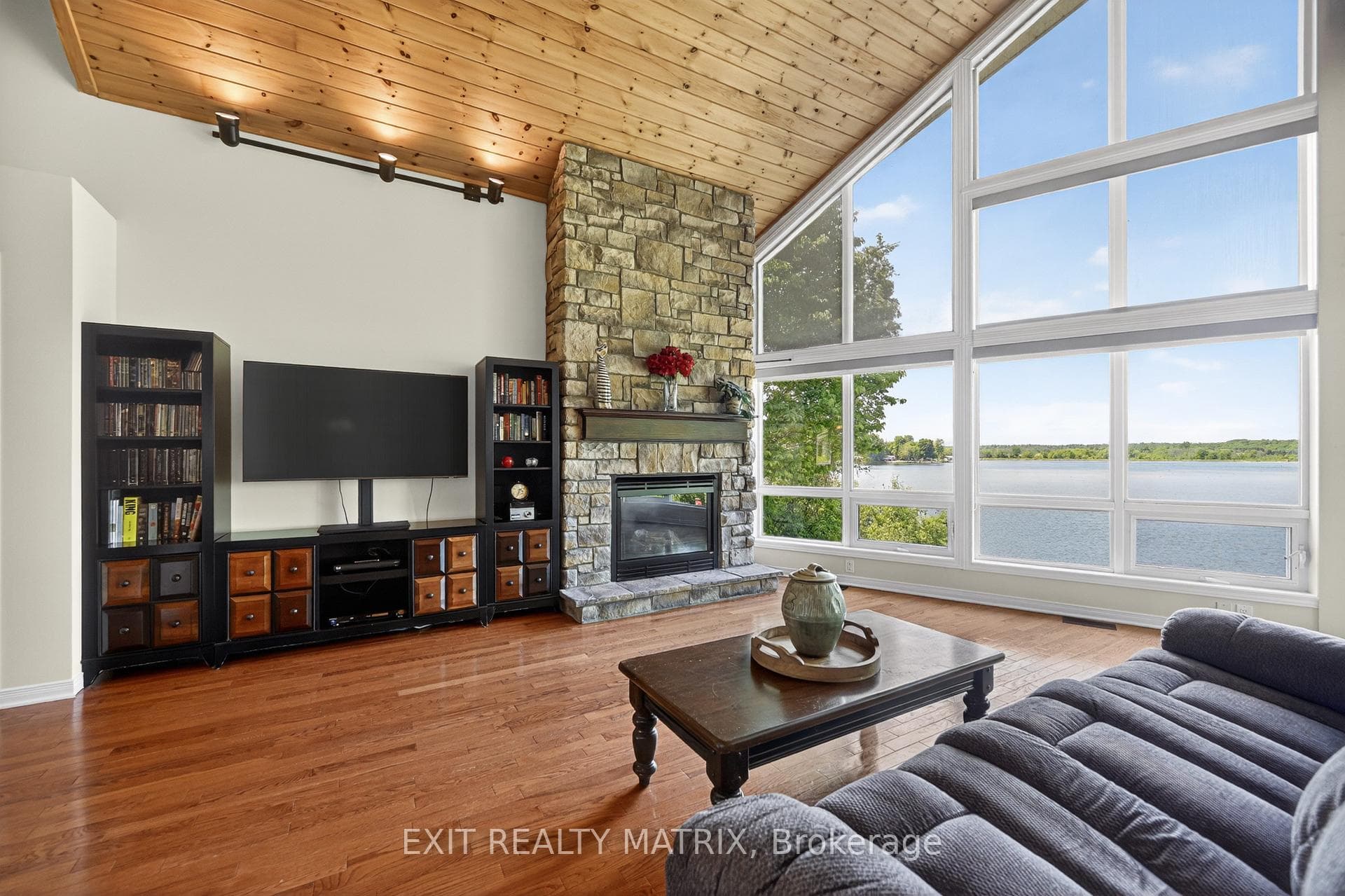 30 Cory Drive photo 15