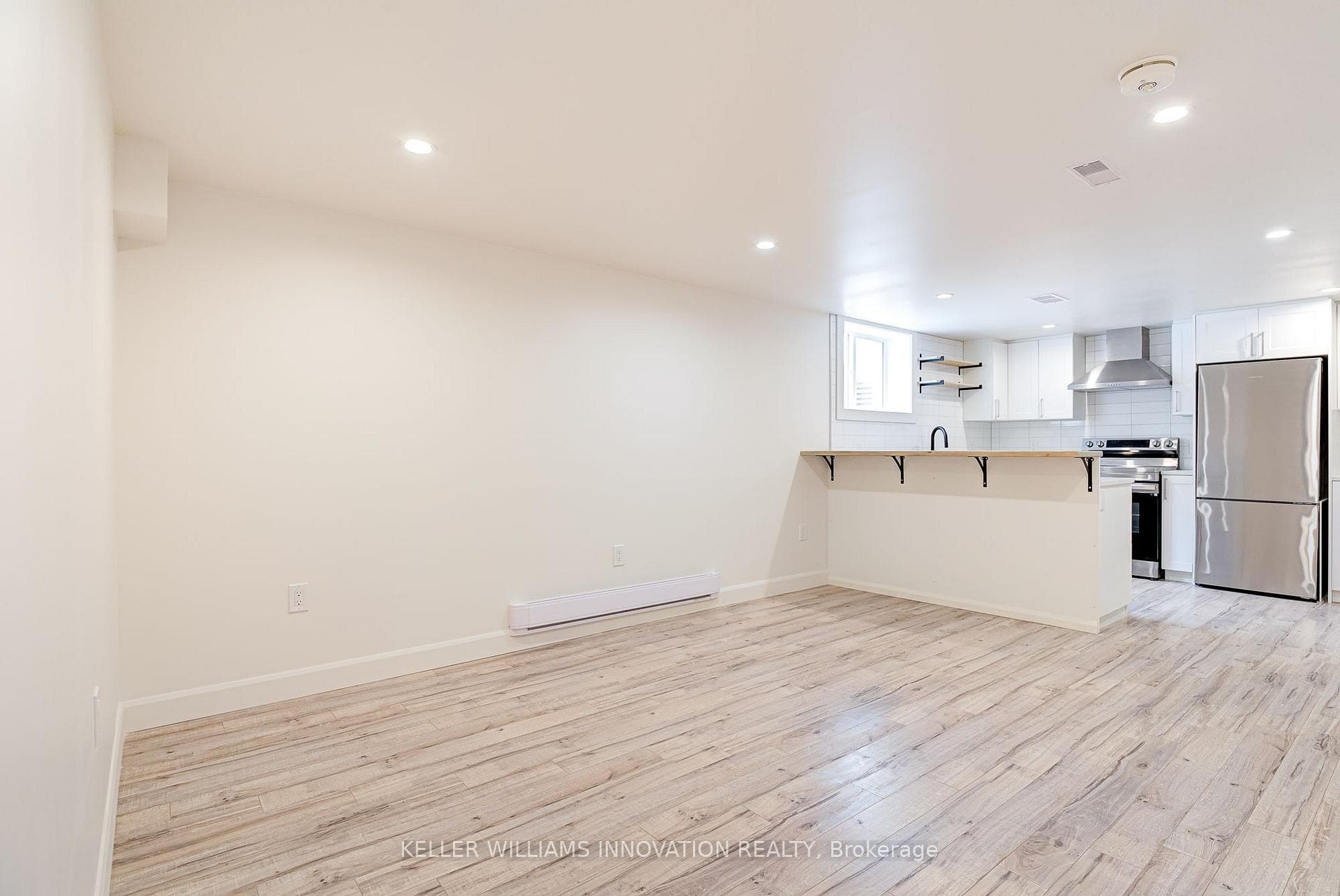 81 Culver Crescent Unit B photo 3