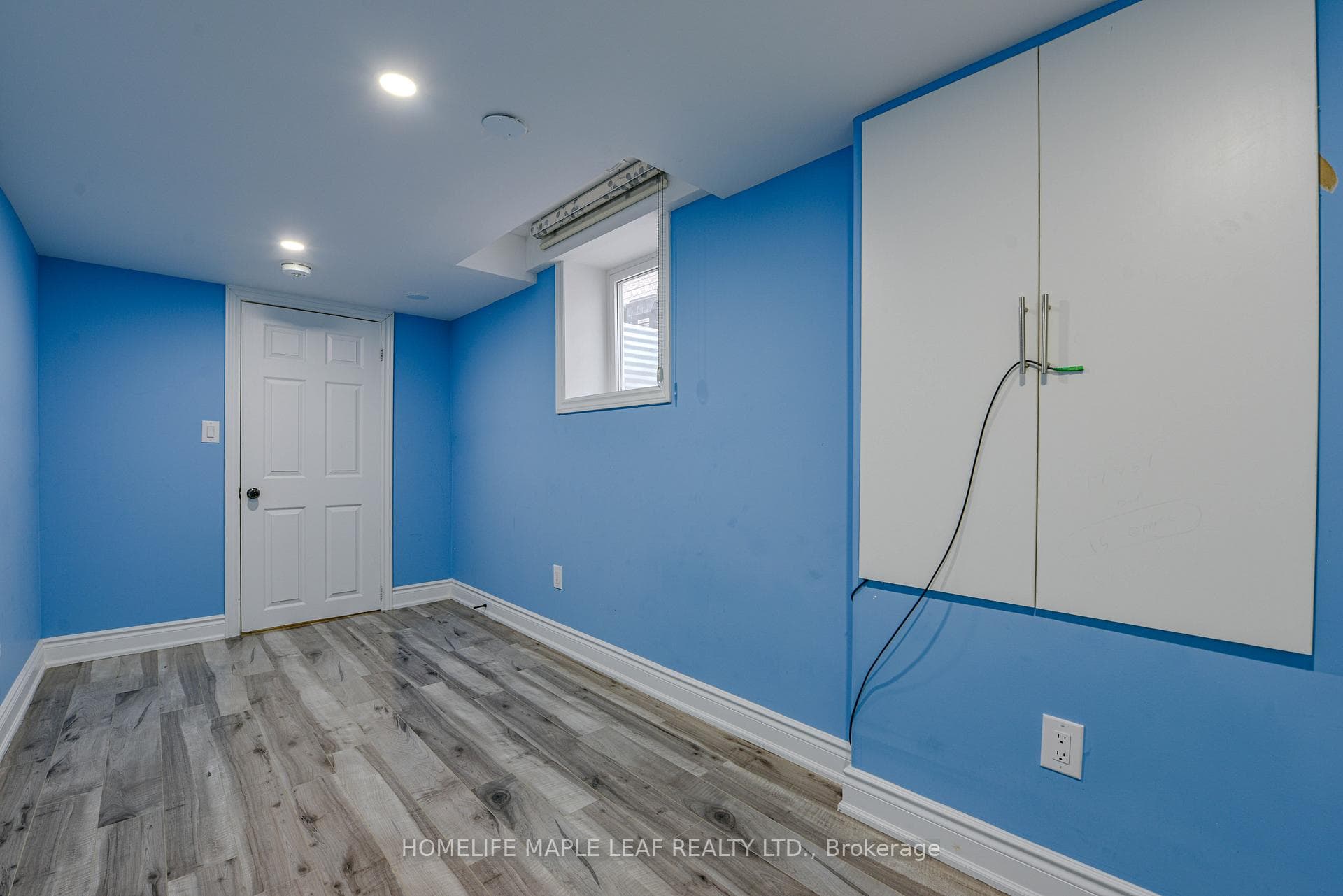 15 Orangeblossom Trail Unit Basement photo 10