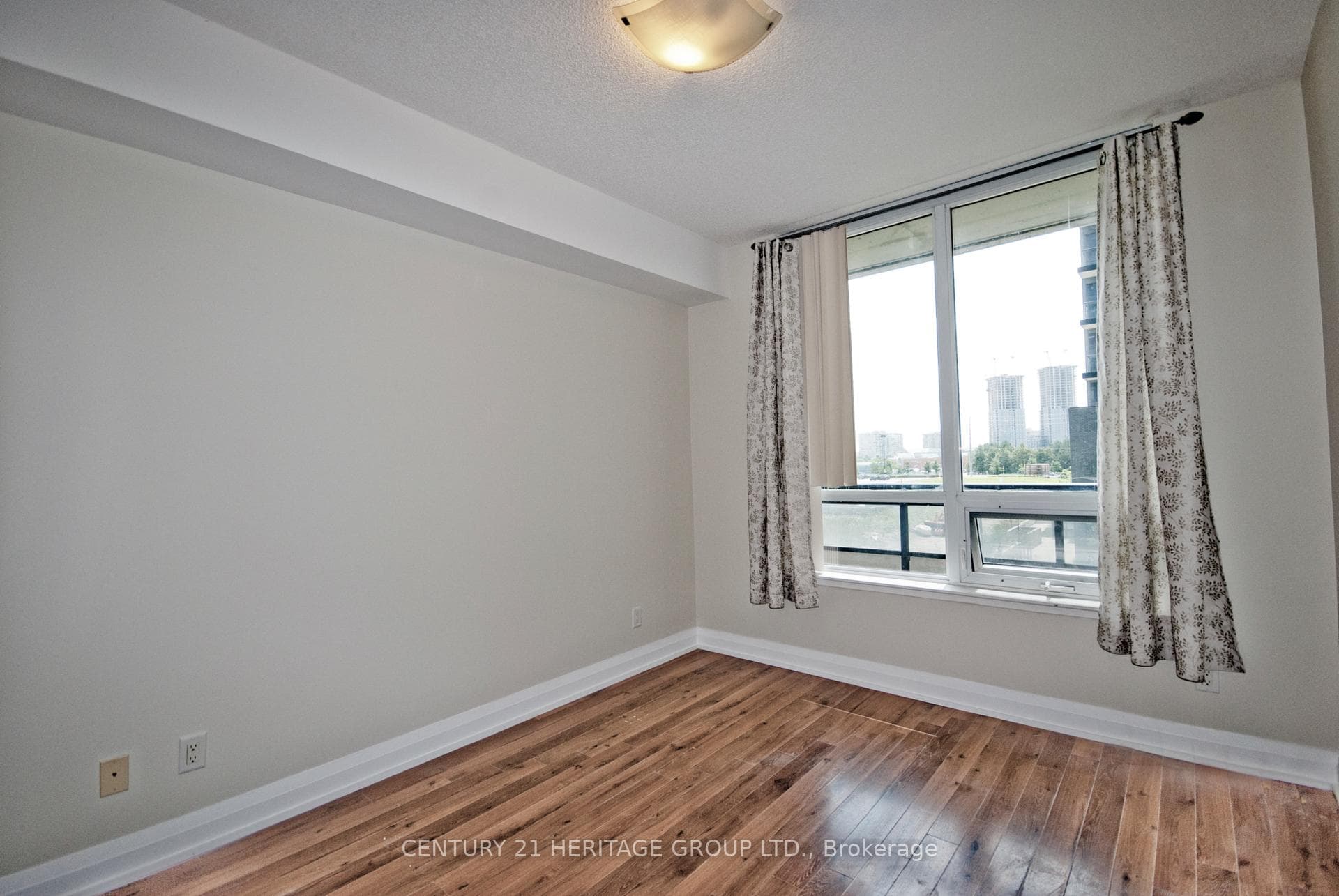 85 North Park Road Unit 209 photo 9