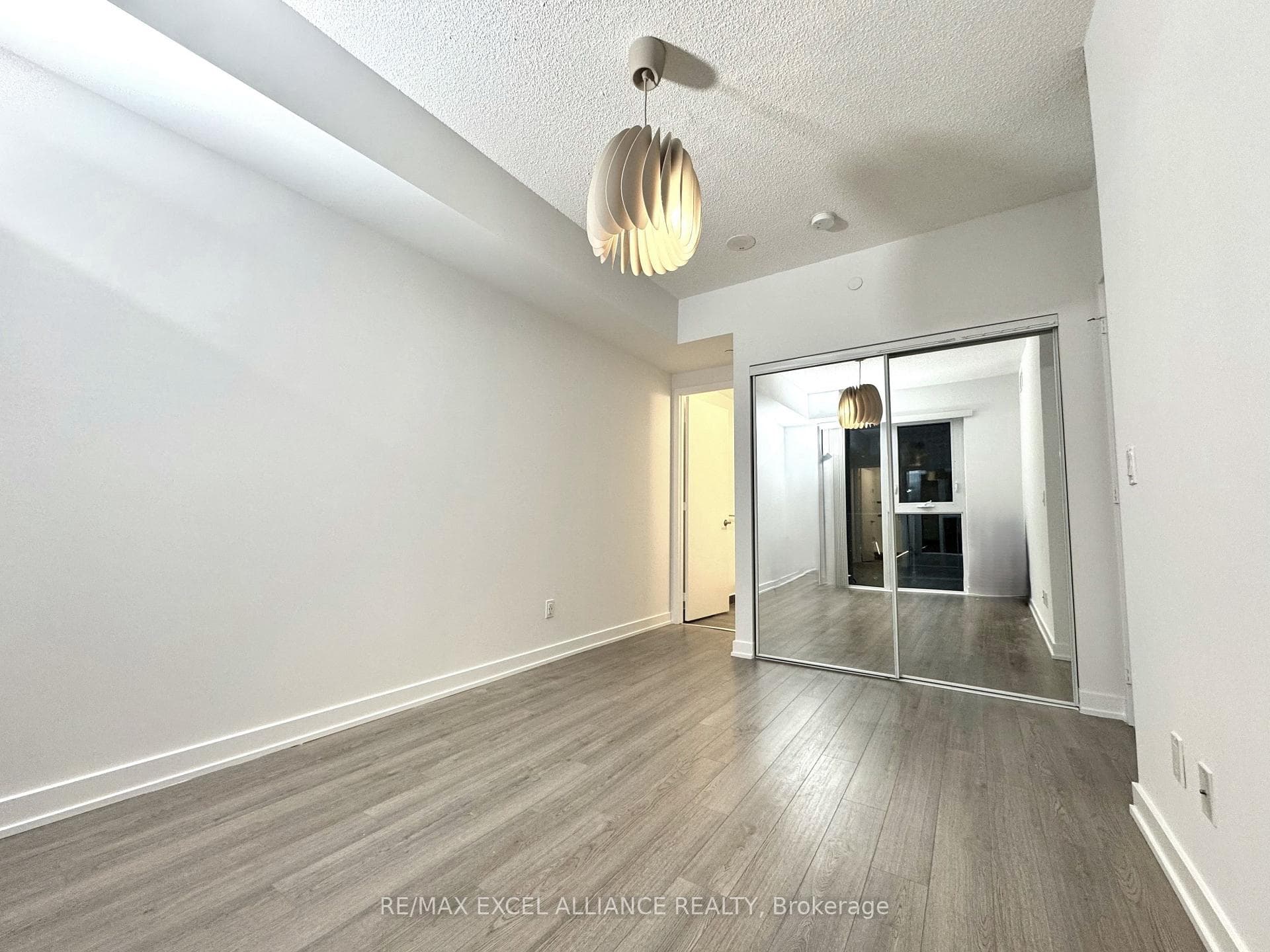 5180 Yonge Street Unit 3302 photo 12