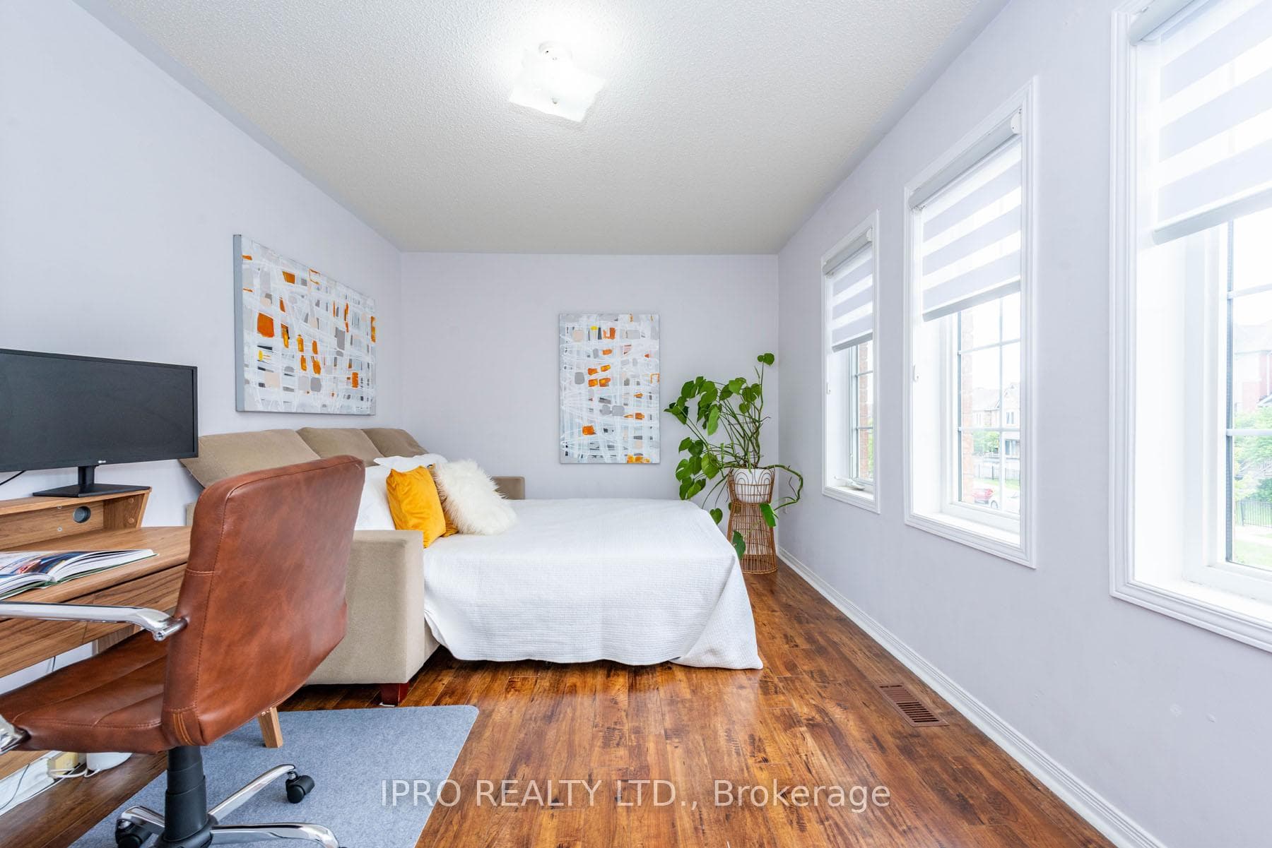 3175 Bentley Drive photo 34