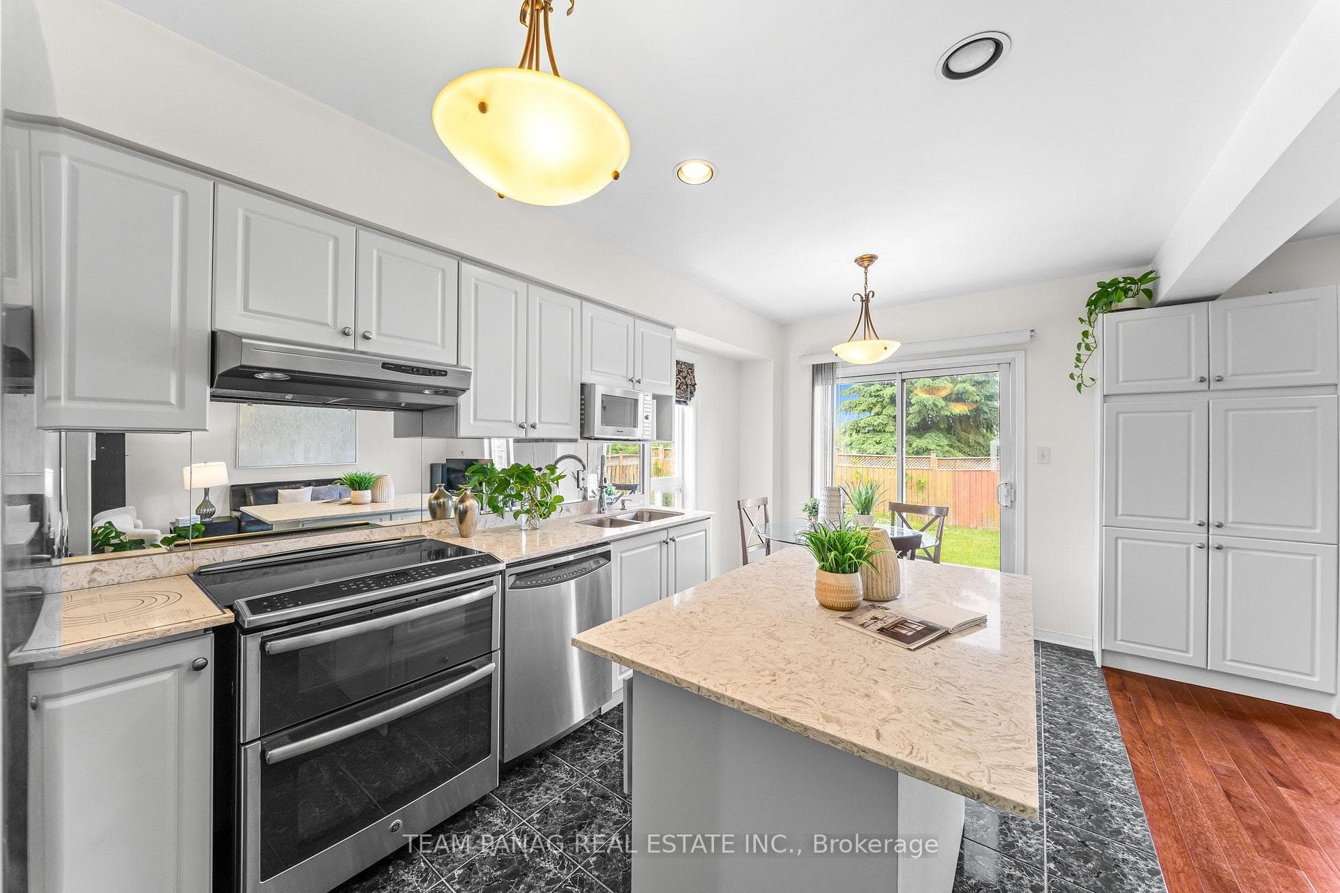 12 Stirrup Court photo 21