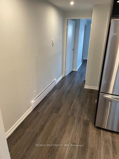 13 Sorauren Avenue Unit 2 photo 6