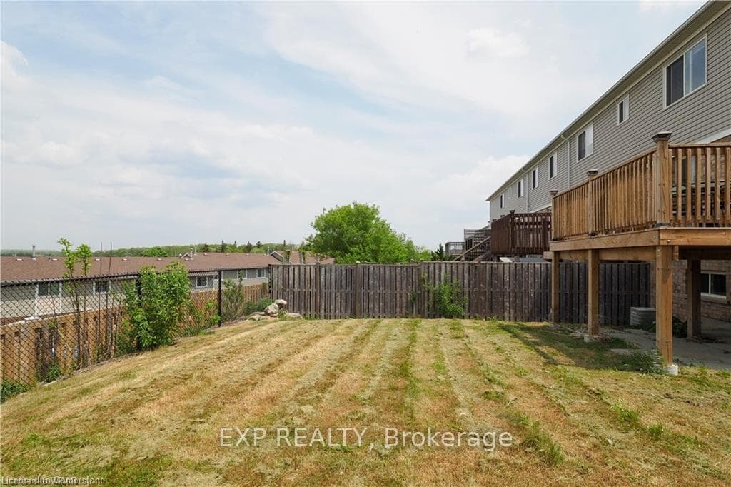 67 Bloomington Drive photo 39