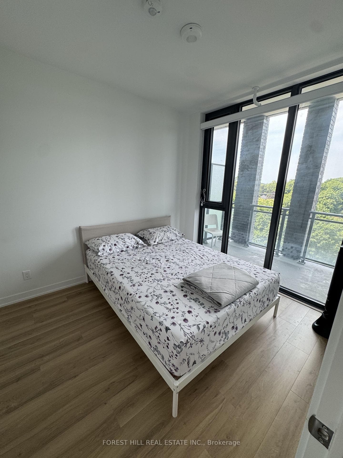 1 Hillsdale Avenue Unit 609 photo 21