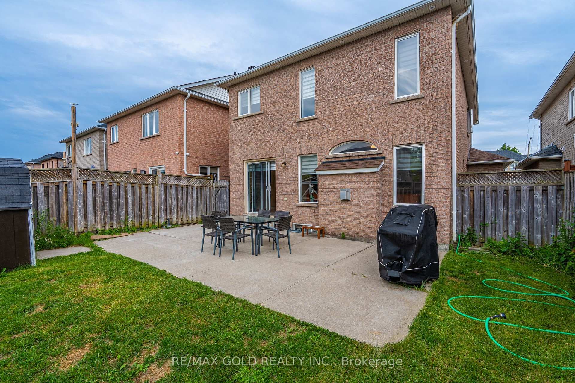 409 Fernforest Drive photo 34