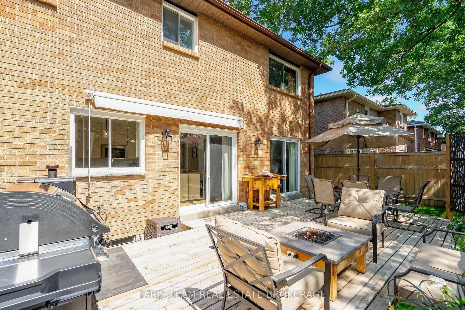 55 Oakridge Drive photo 36