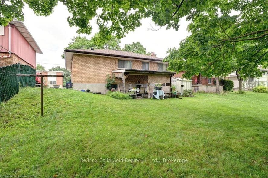 32 Southdale Avenue photo 16