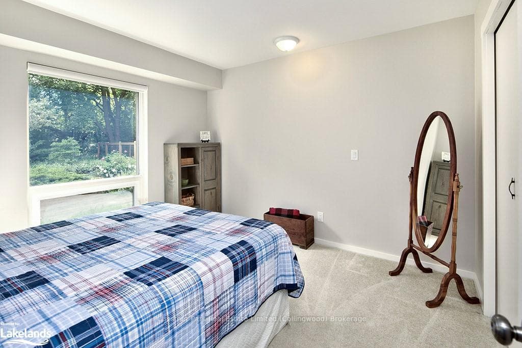 135 BAY Street photo 31