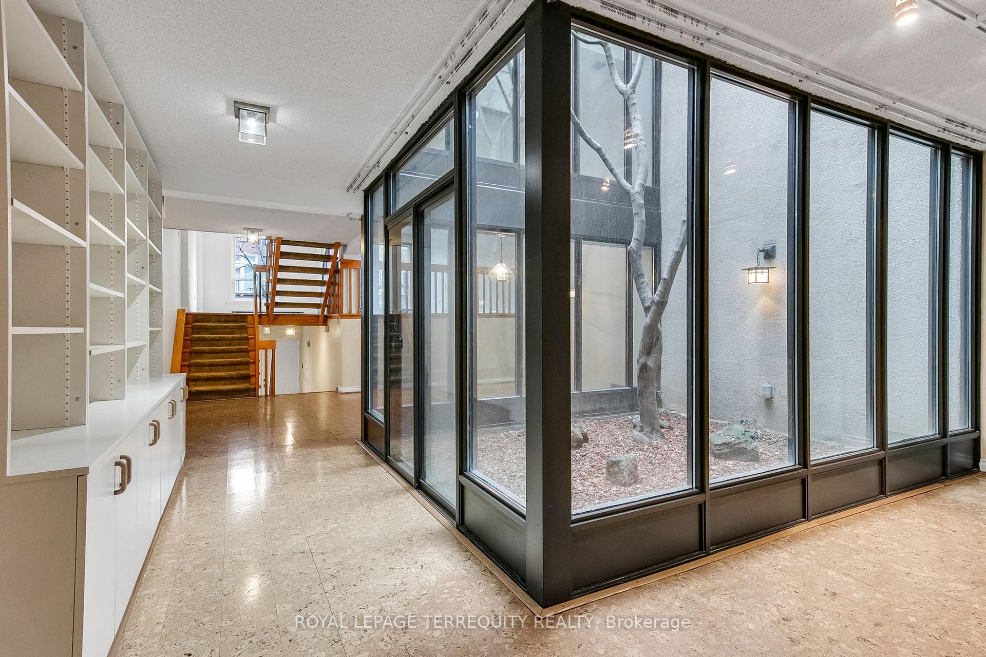 54 Granby Street photo 13