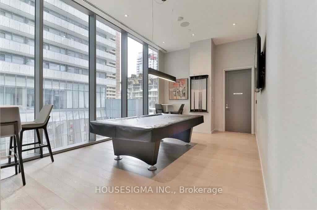 42 Charles Street Unit 805 photo 21