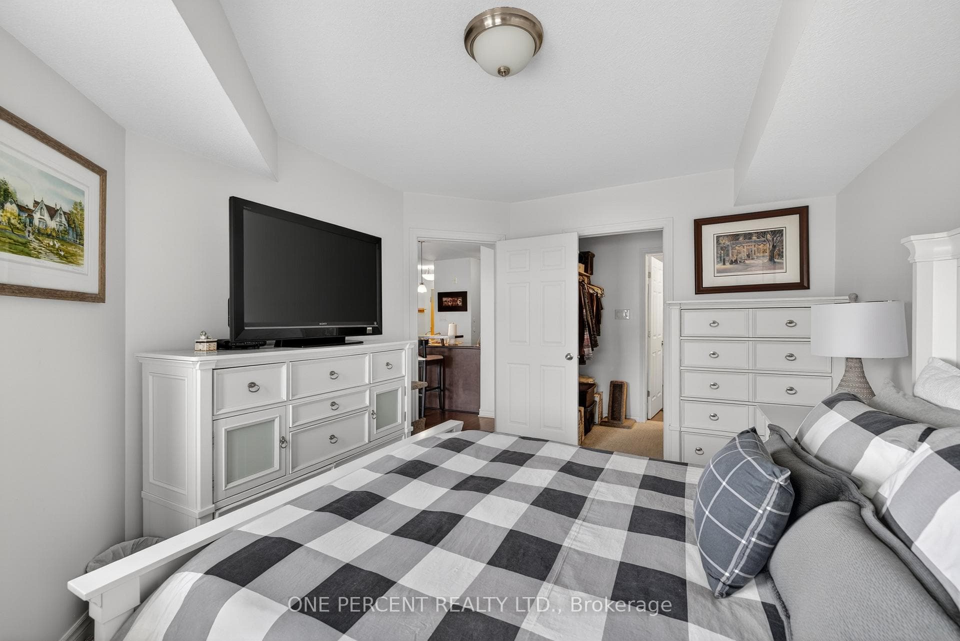 240 Coleman Street Unit 213 photo 19
