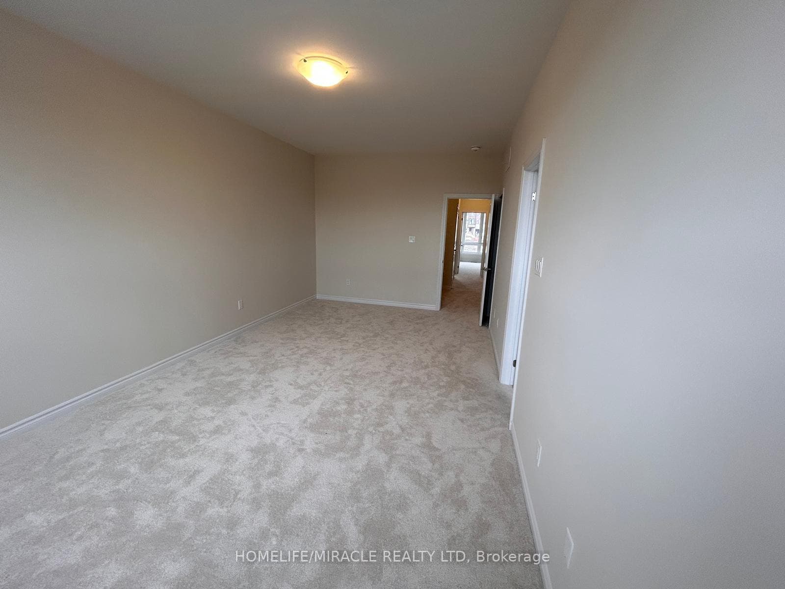 1404 Almonte Drive photo 9