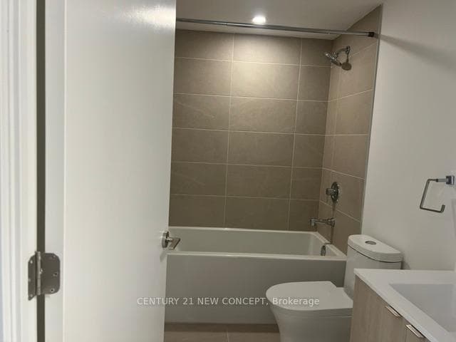 100 Queens Street Unit 2510 photo 6