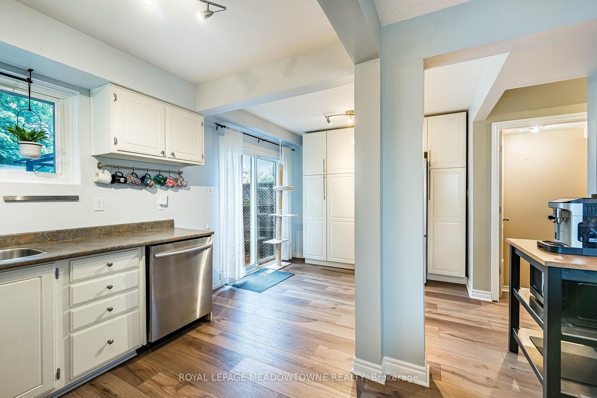 37 Salisbury Circle photo 25
