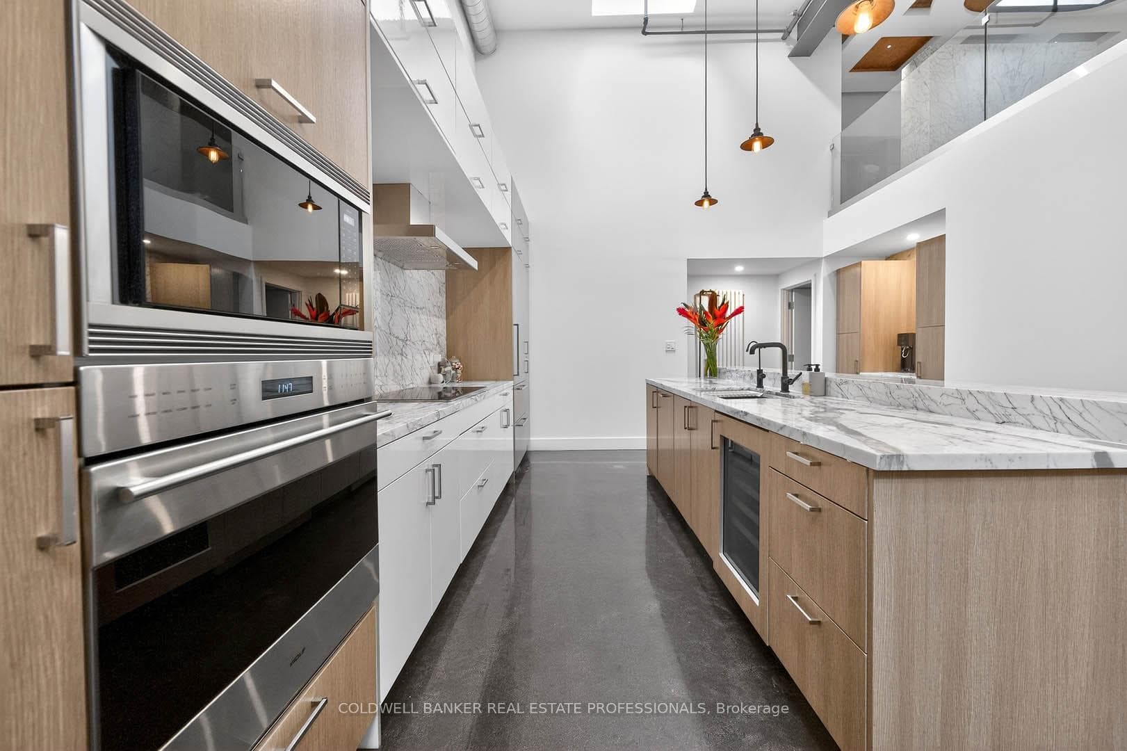 326 Carlaw Avenue Unit 127 photo 22