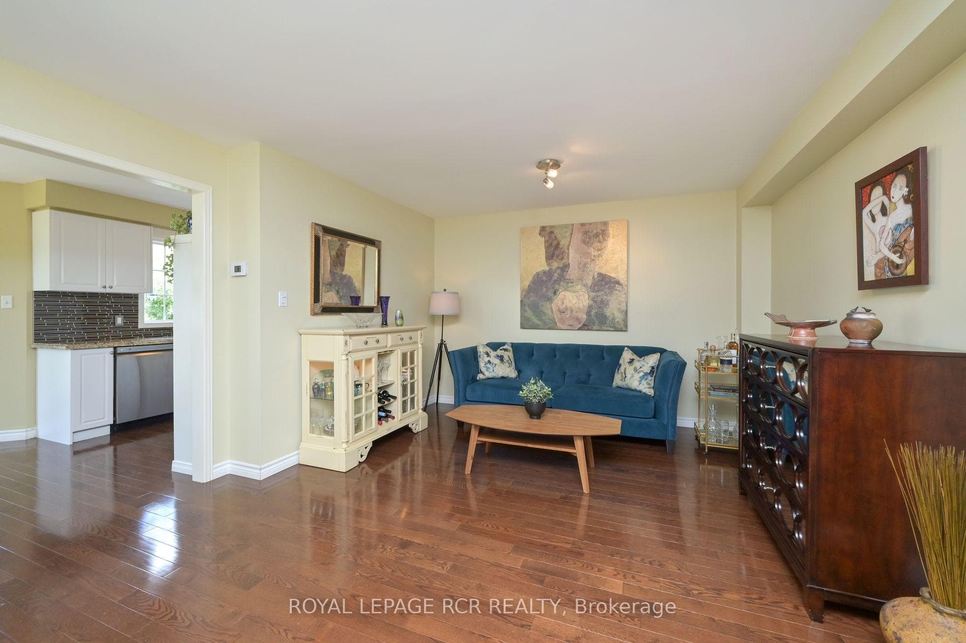65 Frank Johnston Road photo 5