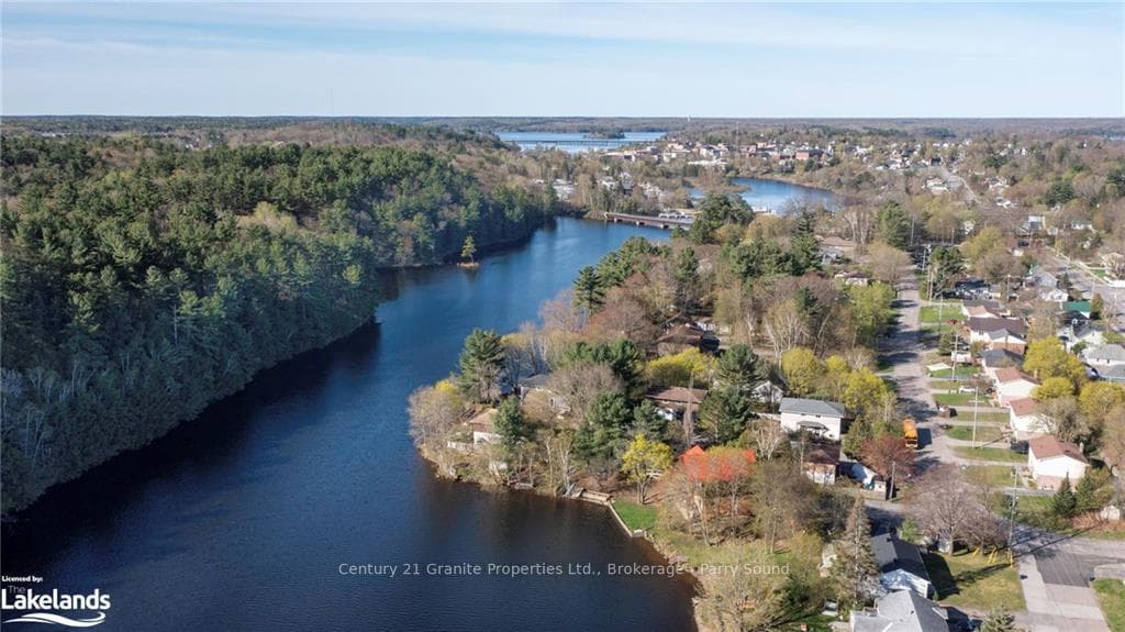 LOT4 SEGUIN RIVER ESTATES LOUISA Street photo 20