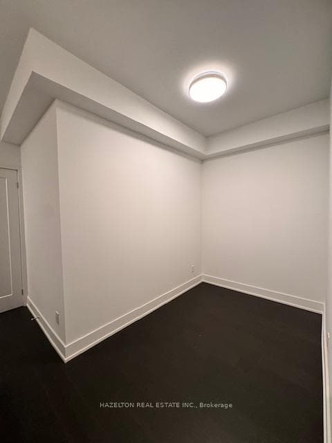 8 Manor Road Unit 409 photo 9