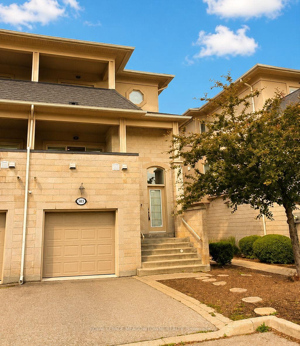 587 Thompson Road Unit 9 photo 1