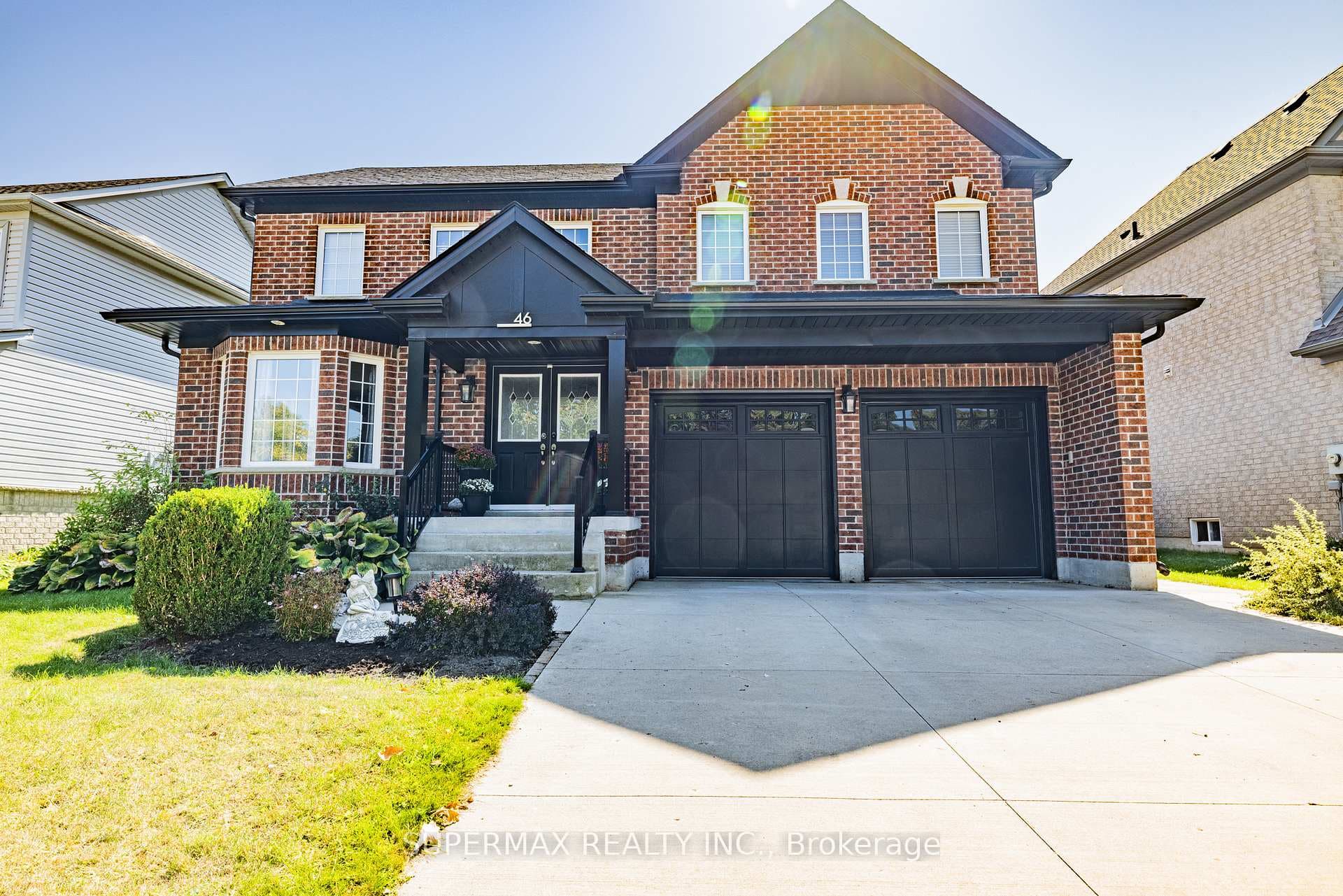 46 SHAW VALLEY Drive photo 1